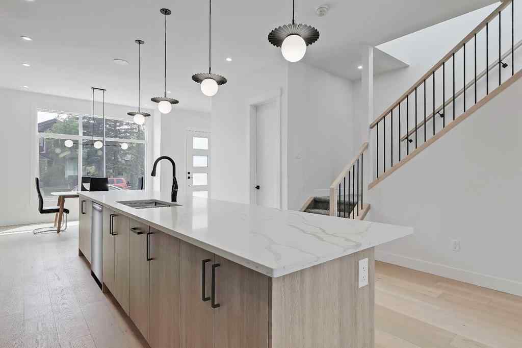 MLS® A2249562 - 6416 34 Avenue NW in Bowness Calgary, Residential