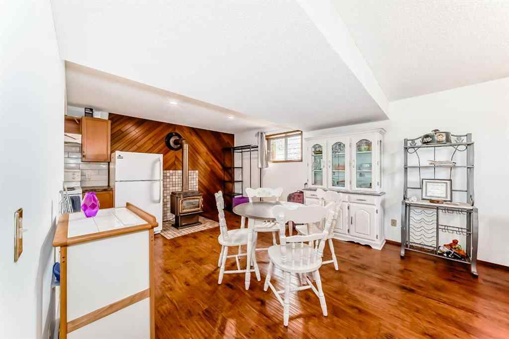 MLS® A2249567 - 22 Glenhill Drive  in Glenbow Cochrane, Residential