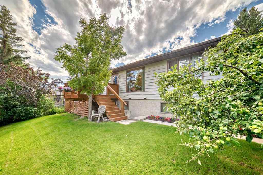 MLS® A2249567 - 22 Glenhill Drive  in Glenbow Cochrane, Residential