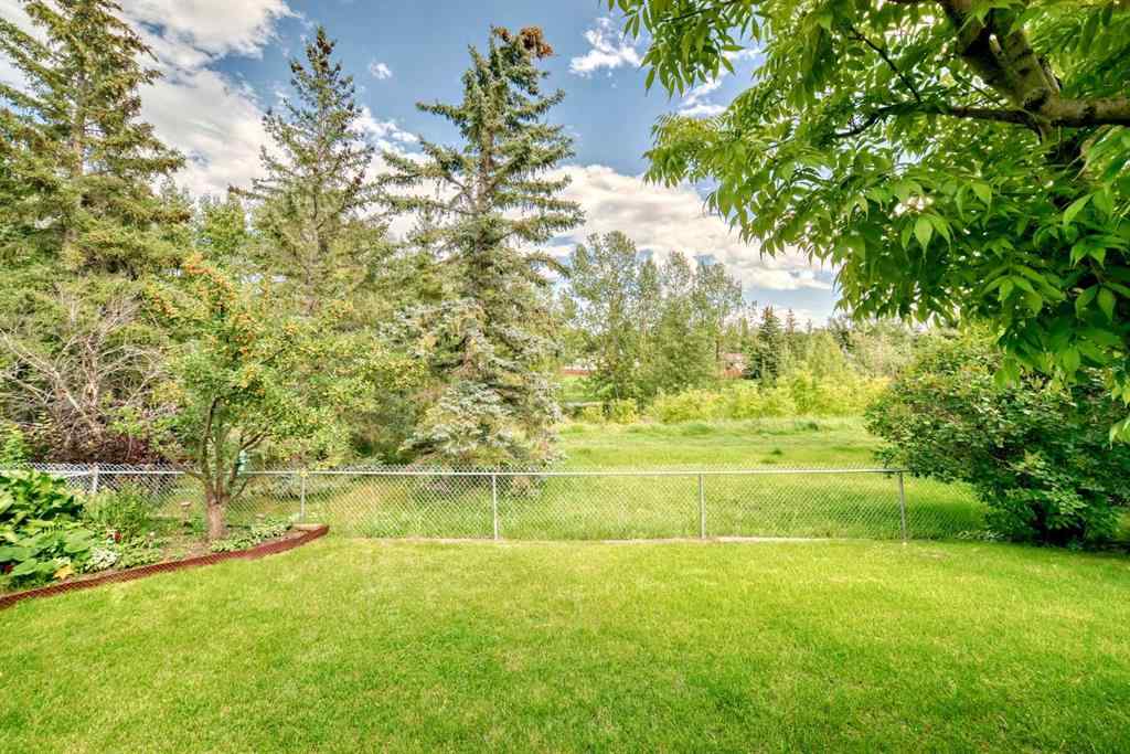 MLS® A2249567 - 22 Glenhill Drive  in Glenbow Cochrane, Residential