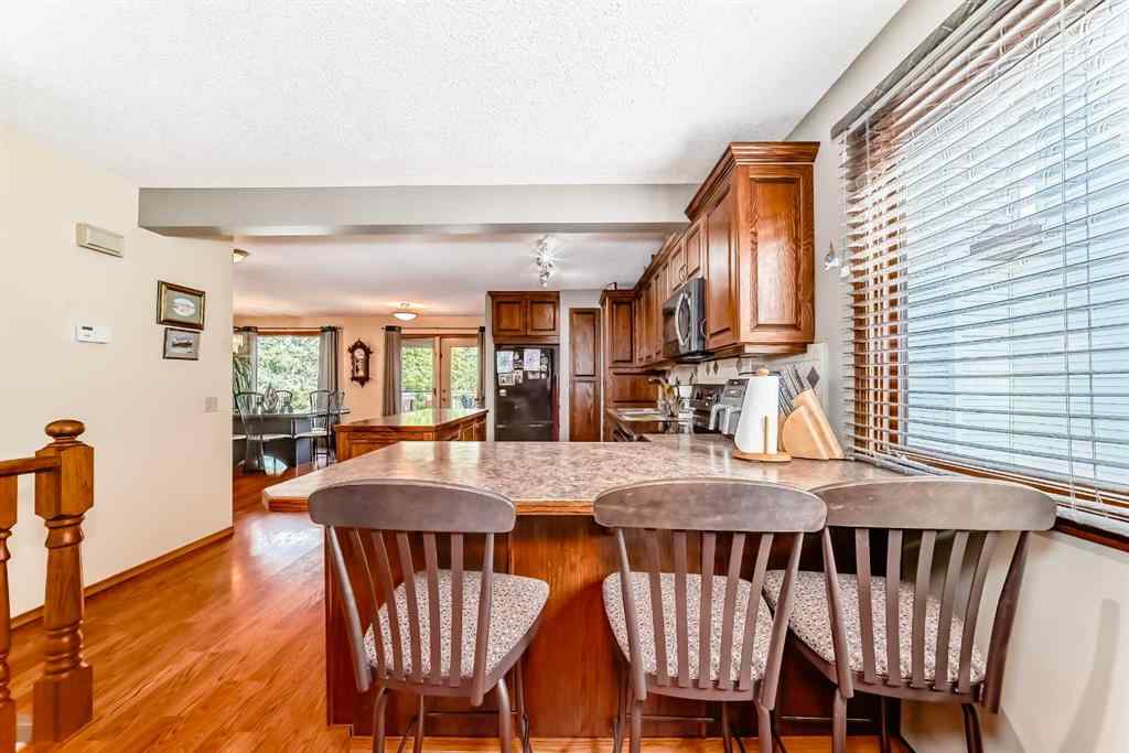 MLS® A2249567 - 22 Glenhill Drive  in Glenbow Cochrane, Residential