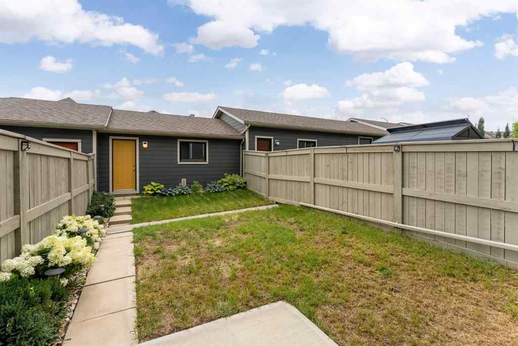 MLS® A2249568 - 117 Mahogany Drive SE in Mahogany Calgary, Residential