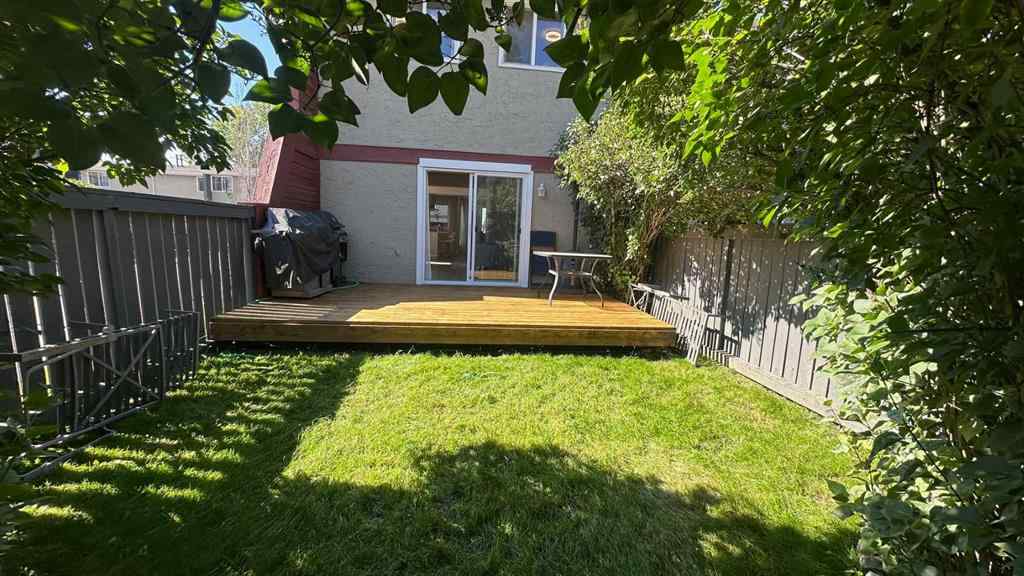 MLS® A2249570 - Unit #206 6223 31 Avenue NW in Bowness Calgary, Residential