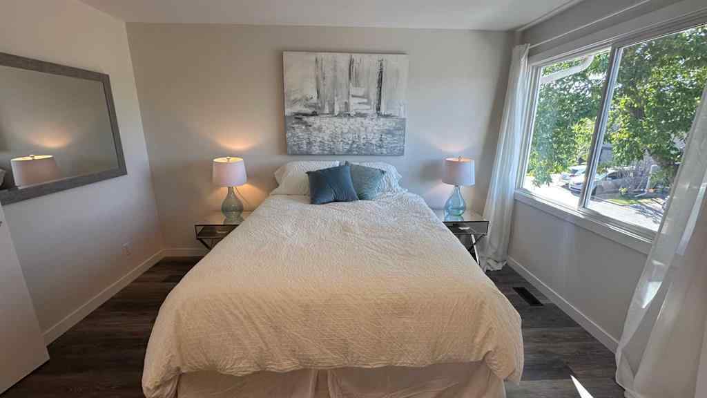 MLS® A2249570 - Unit #206 6223 31 Avenue NW in Bowness Calgary, Residential