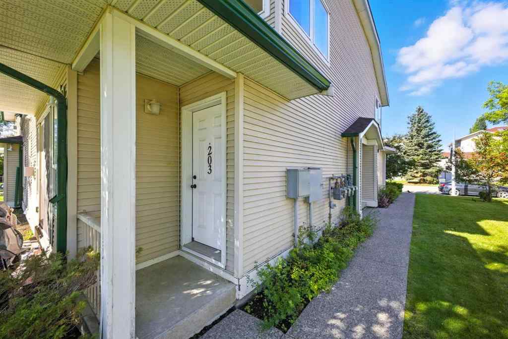 MLS® A2249571 - Unit #203 616 19 Street SE in NONE High River, Residential