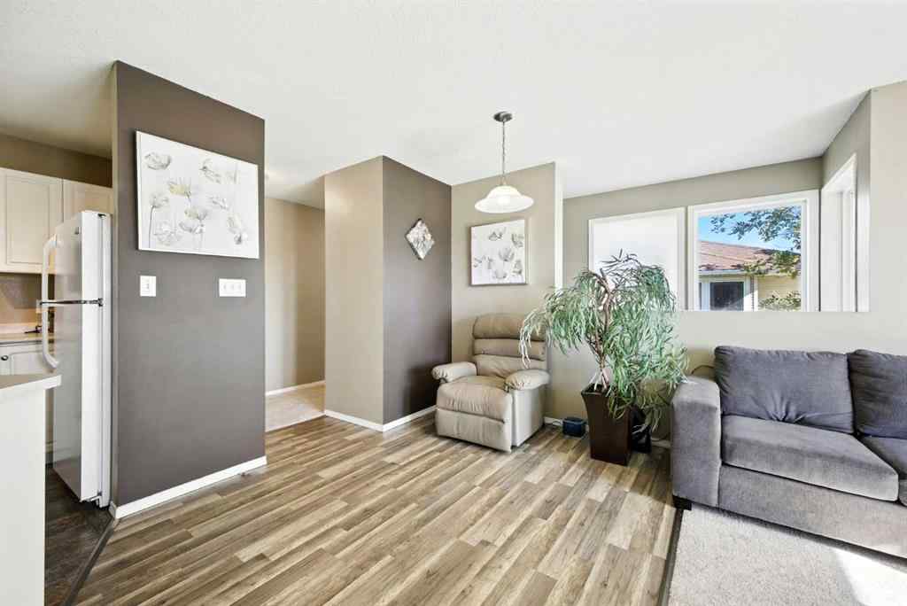 MLS® A2249571 - Unit #203 616 19 Street SE in NONE High River, Residential