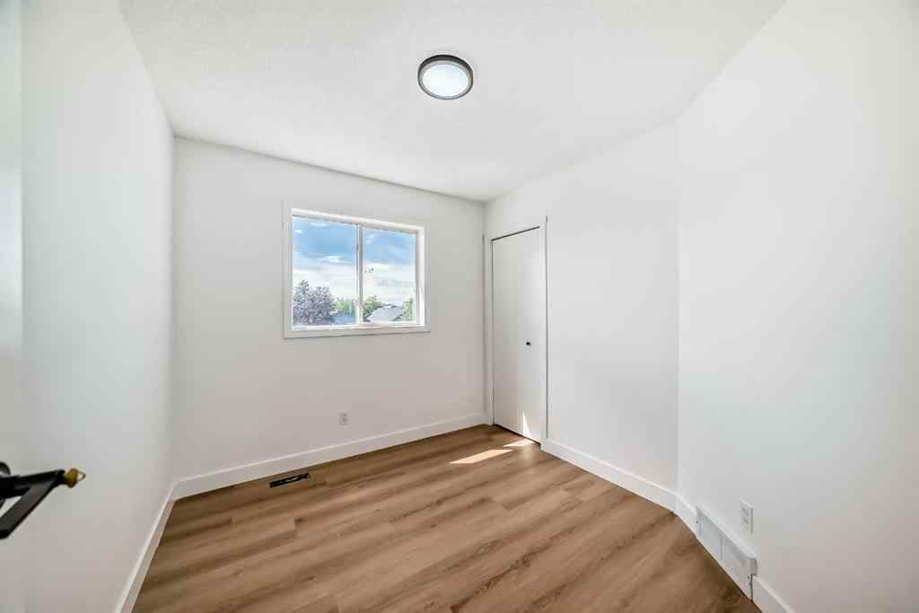 MLS® A2249576 - 37 Martinbrook Link NE in Martindale Calgary, Residential