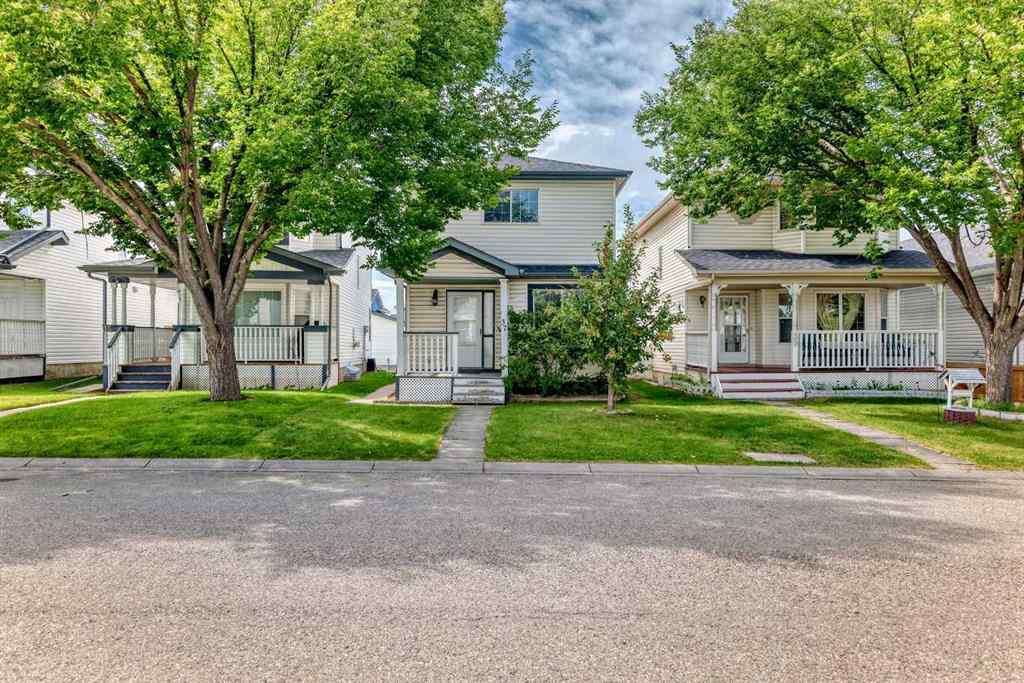 MLS® A2249576 - 37 Martinbrook Link NE in Martindale Calgary, Residential