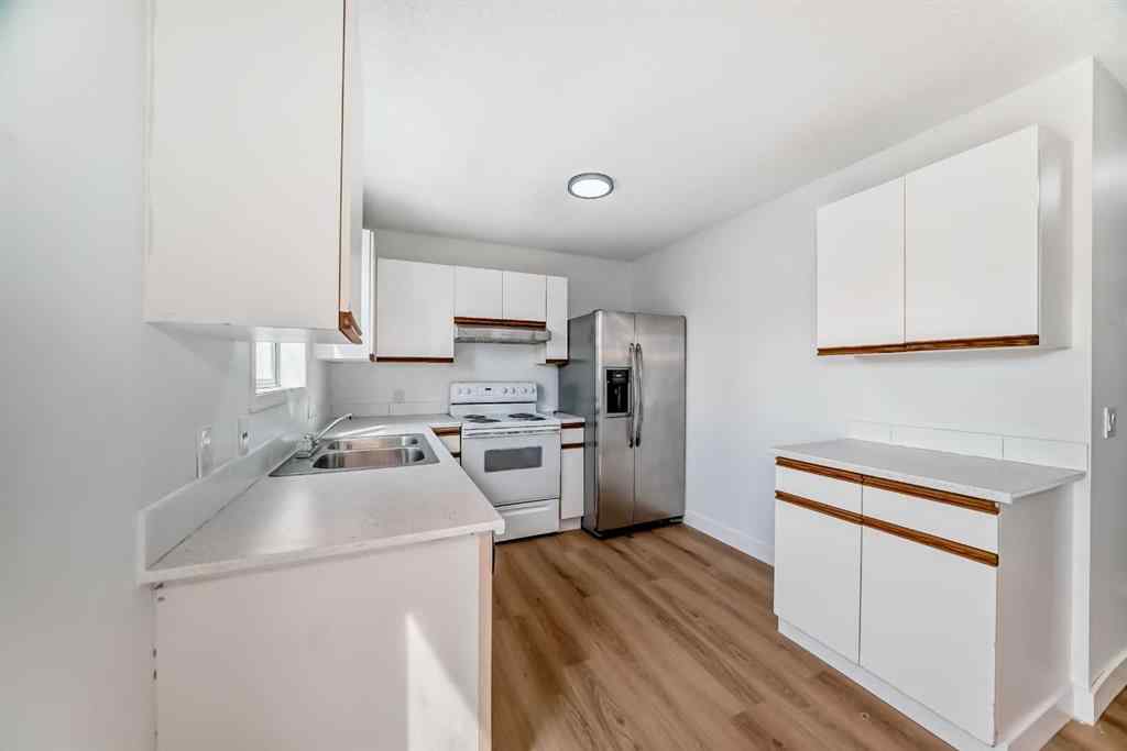 MLS® A2249576 - 37 Martinbrook Link NE in Martindale Calgary, Residential