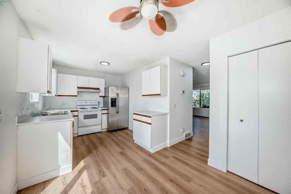 MLS® A2249576 - 37 Martinbrook Link NE in Martindale Calgary, Residential