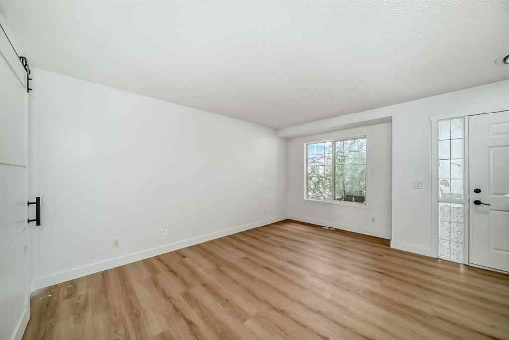 MLS® A2249576 - 37 Martinbrook Link NE in Martindale Calgary, Residential