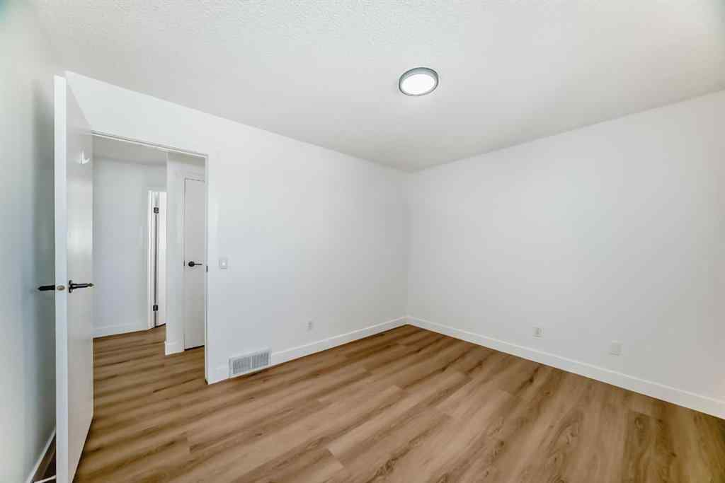MLS® A2249576 - 37 Martinbrook Link NE in Martindale Calgary, Residential
