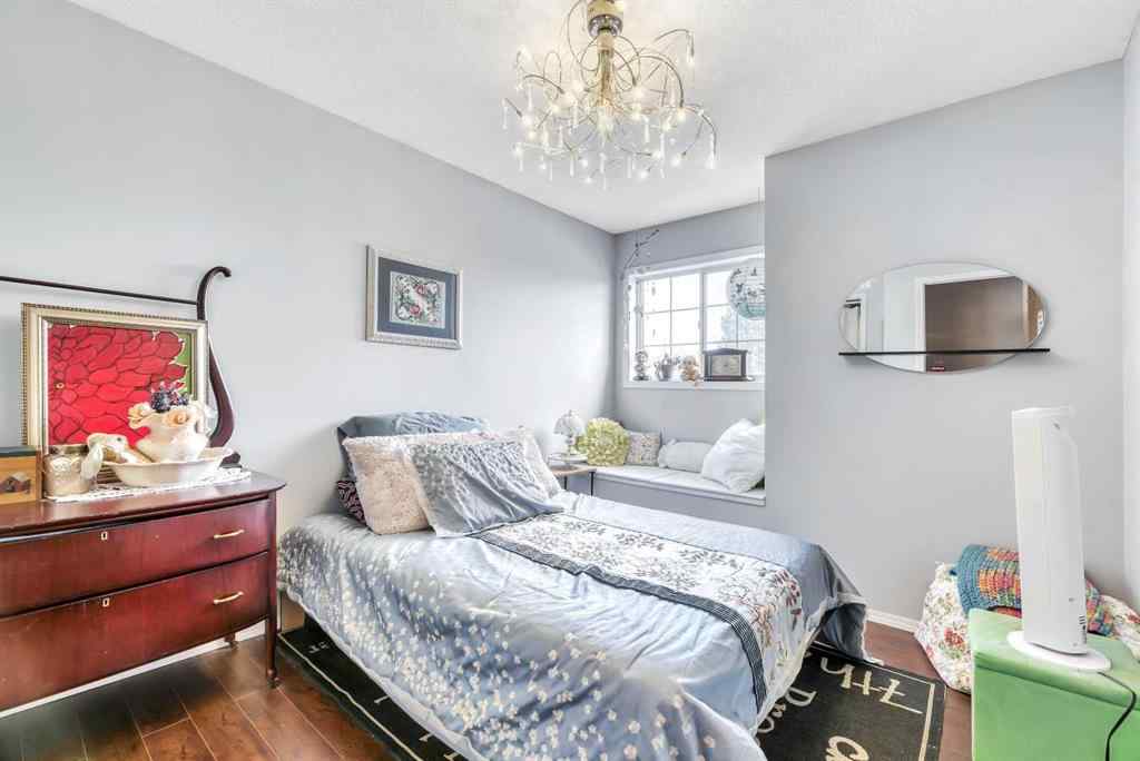 MLS® A2249578 - 6 Greenview Crescent  in Green Meadow Strathmore, Residential