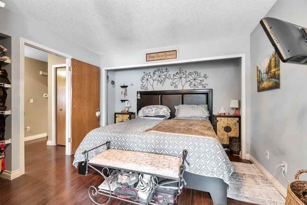 MLS® A2249578 - 6 Greenview Crescent  in Green Meadow Strathmore, Residential