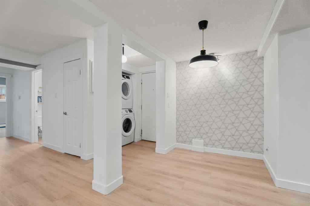 MLS® A2249583 - Unit #2 2104 17 Street SW in Bankview Calgary, Residential