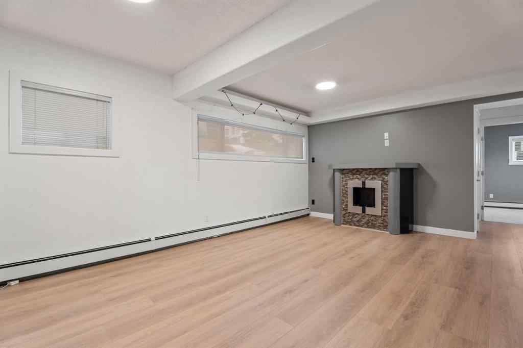 MLS® A2249583 - Unit #2 2104 17 Street SW in Bankview Calgary, Residential