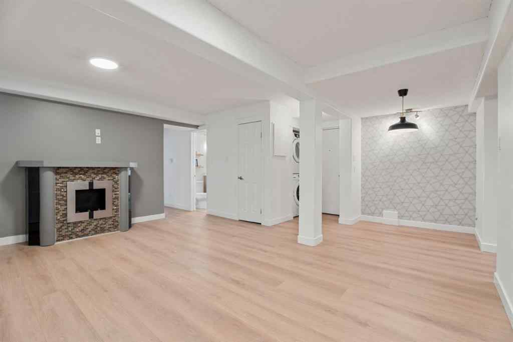 MLS® A2249583 - Unit #2 2104 17 Street SW in Bankview Calgary, Residential
