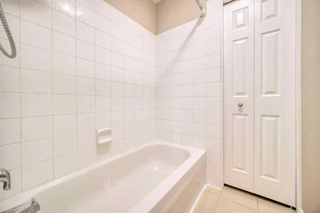 MLS® A2249587 - Unit #6 6829 Centre Street NW in Huntington Hills Calgary, Residential