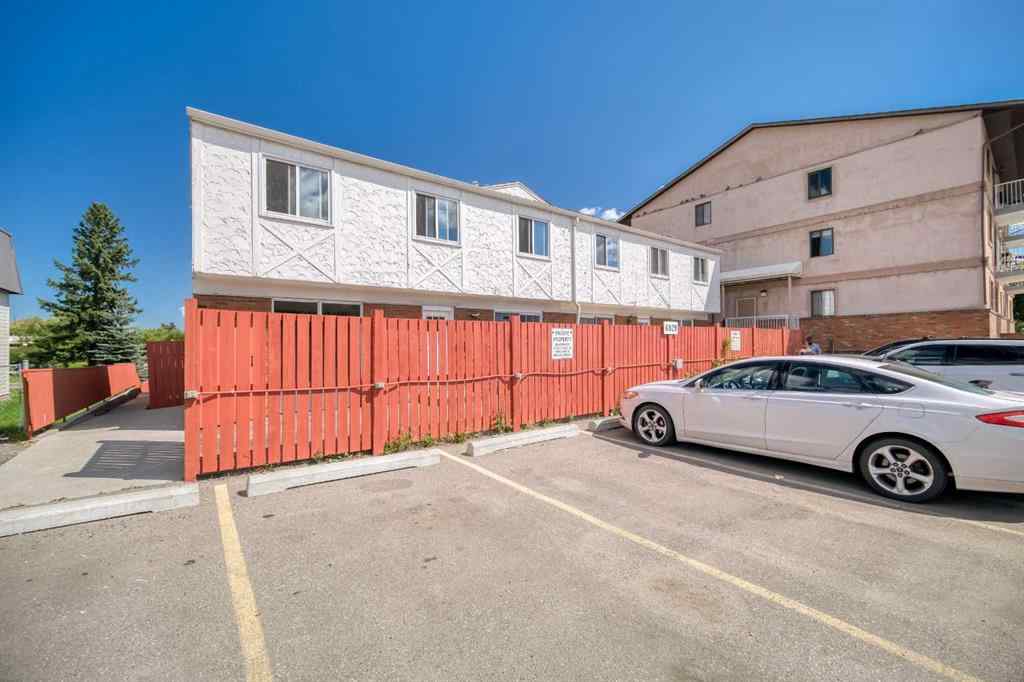 MLS® A2249587 - Unit #6 6829 Centre Street NW in Huntington Hills Calgary, Residential