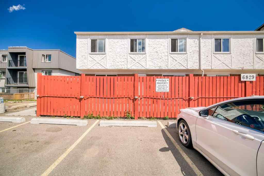 MLS® A2249587 - Unit #6 6829 Centre Street NW in Huntington Hills Calgary, Residential