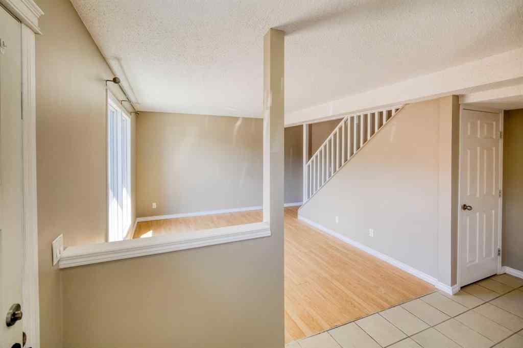 MLS® A2249587 - Unit #6 6829 Centre Street NW in Huntington Hills Calgary, Residential