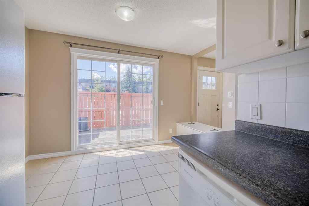MLS® A2249587 - Unit #6 6829 Centre Street NW in Huntington Hills Calgary, Residential
