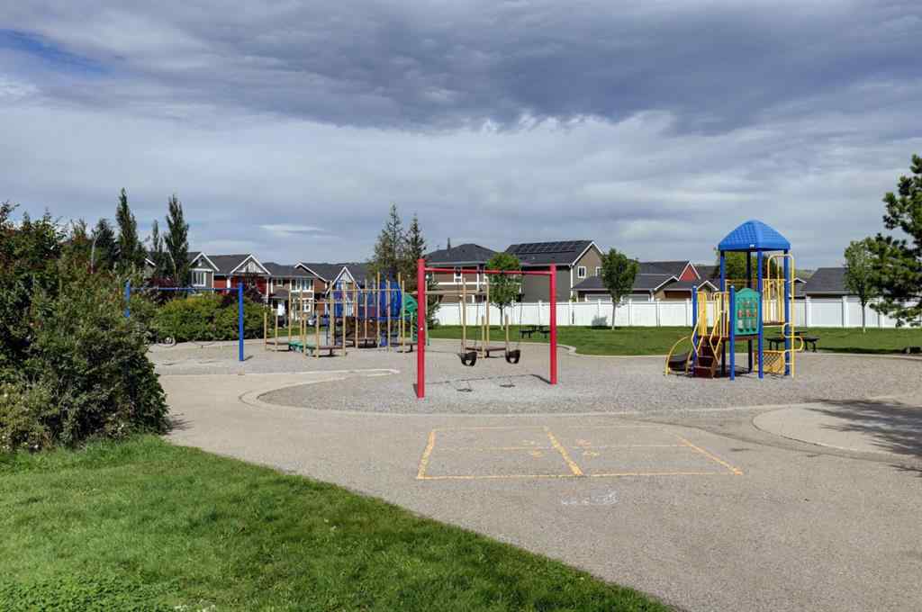 MLS® A2249589 - 46 River Heights Boulevard  in River Heights Cochrane, Residential