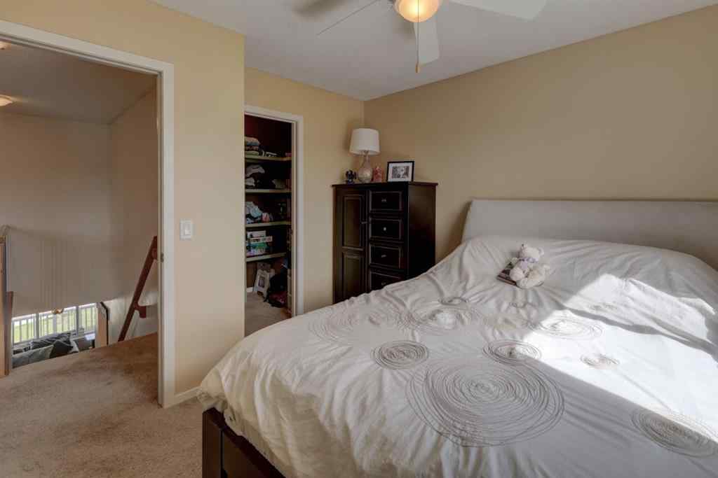 MLS® A2249589 - 46 River Heights Boulevard  in River Heights Cochrane, Residential