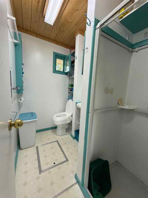 MLS® A2249591 - 4640 49 Street  in Central Core Sylvan Lake, Residential