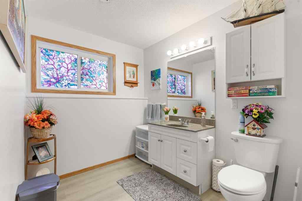 MLS® A2249592 - 614 7 Street SE in NONE Redcliff, Residential