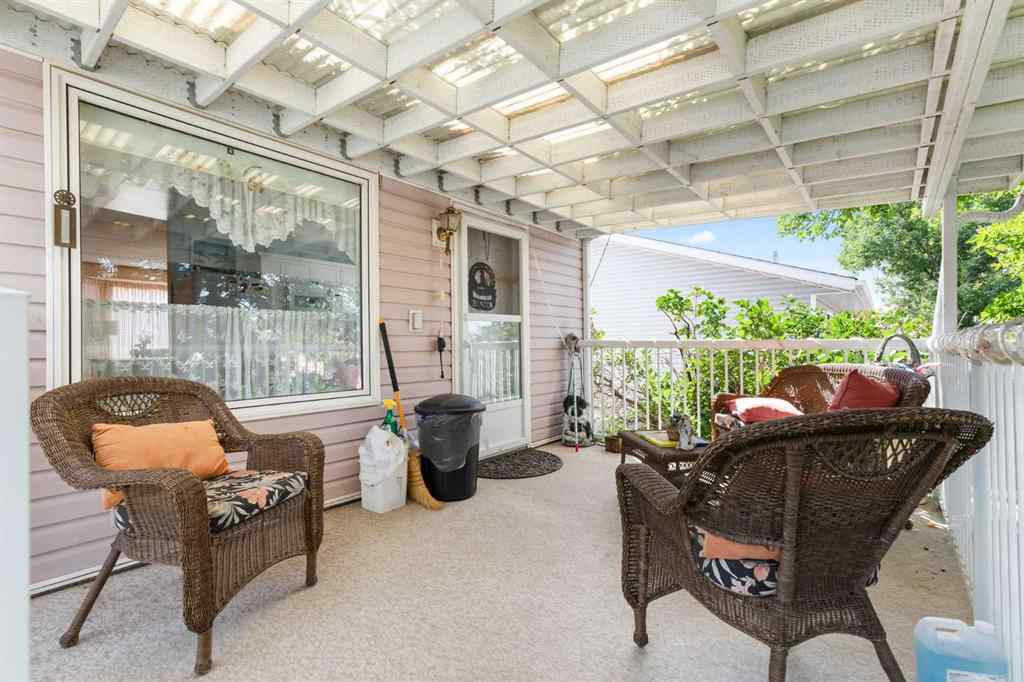 MLS® A2249592 - 614 7 Street SE in NONE Redcliff, Residential