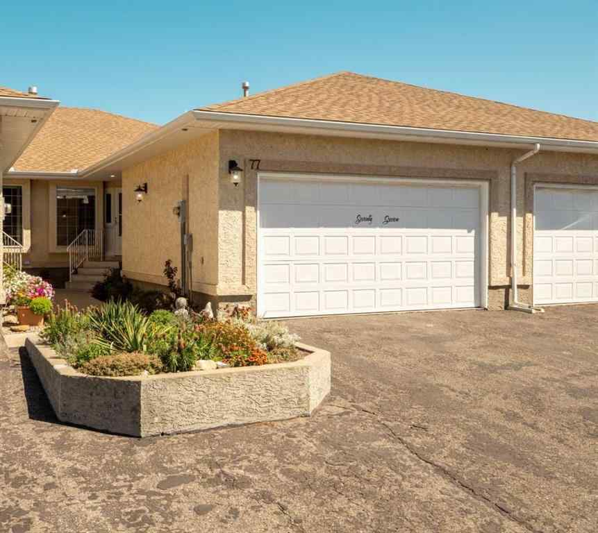 MLS® A2249594 - 77 Columbia Boulevard W in Varsity Village Lethbridge, Residential
