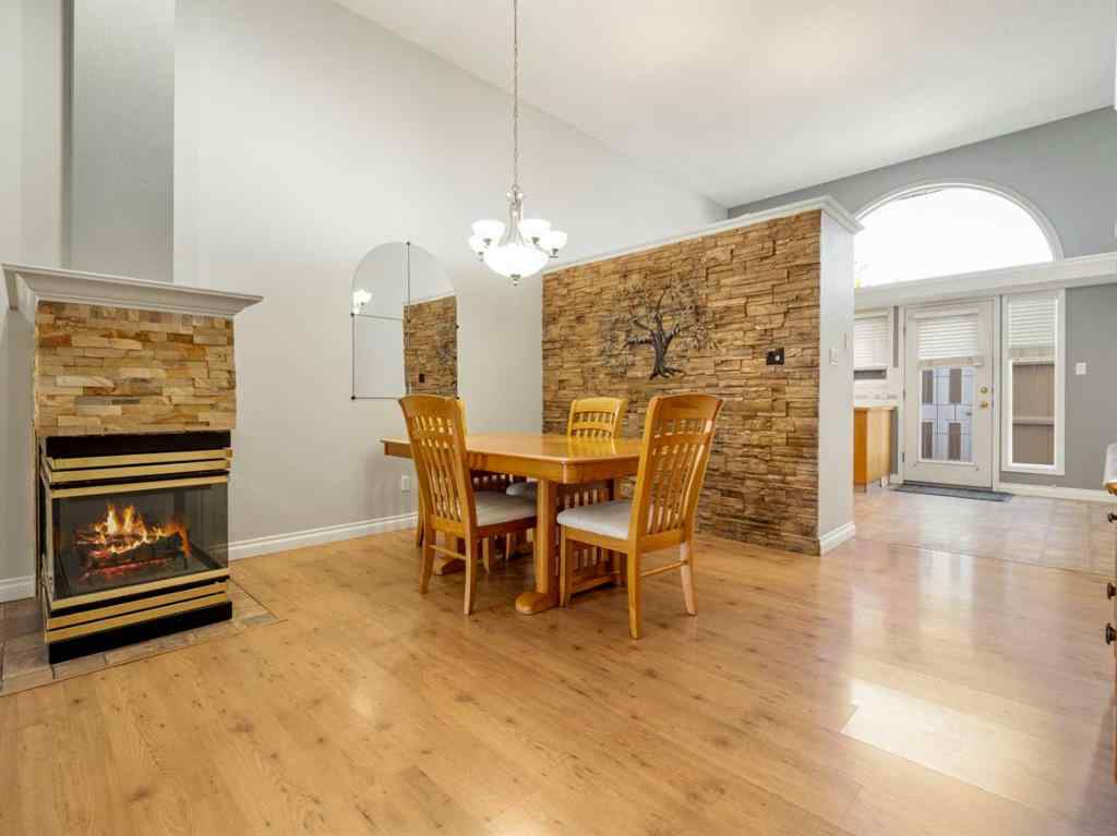MLS® A2249594 - 77 Columbia Boulevard W in Varsity Village Lethbridge, Residential