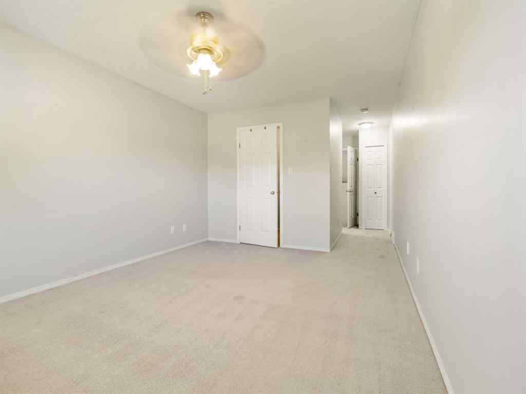 MLS® A2249594 - 77 Columbia Boulevard W in Varsity Village Lethbridge, Residential