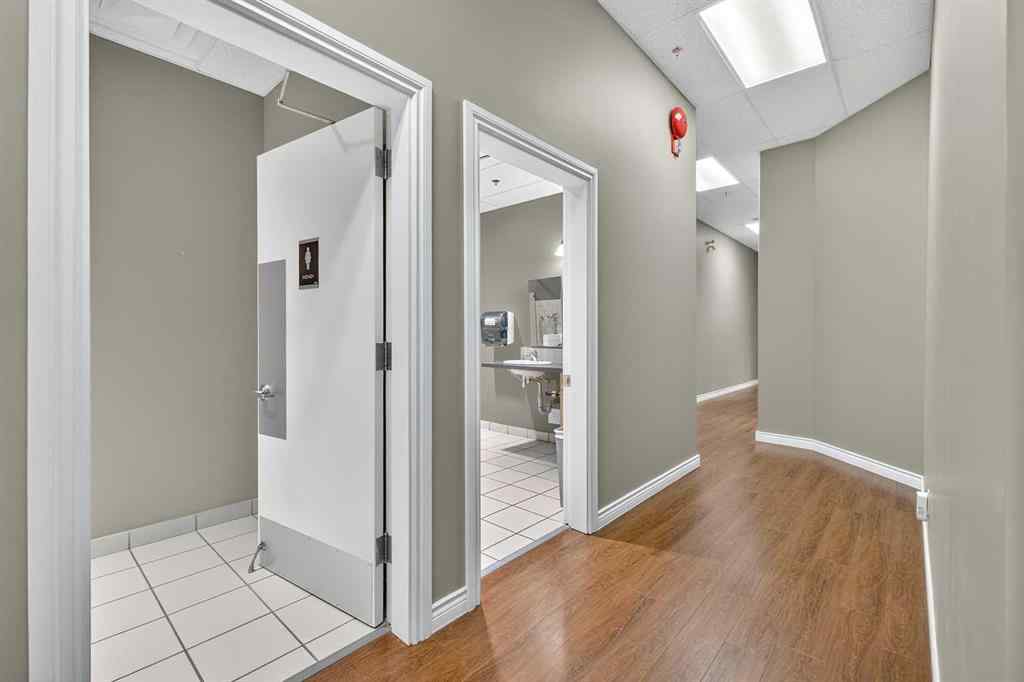MLS® A2249596 - Unit #121 4808 50 Street  in Downtown Innisfail Innisfail, Commercial