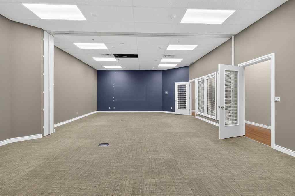 MLS® A2249596 - Unit #121 4808 50 Street  in Downtown Innisfail Innisfail, Commercial