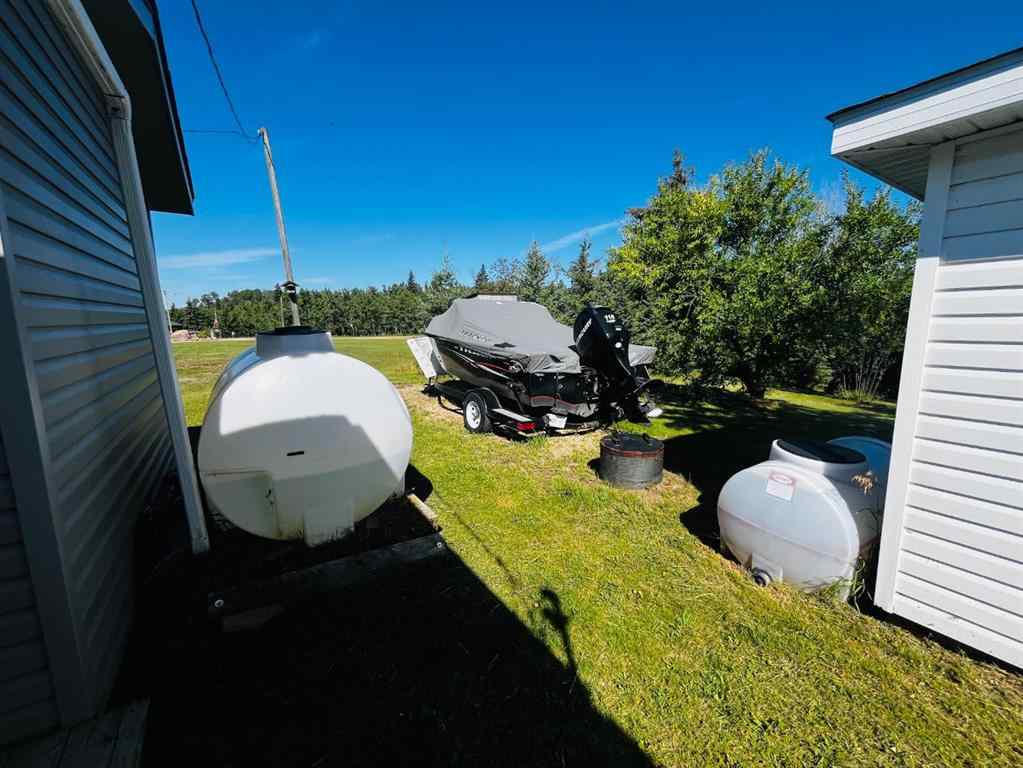 MLS® A2249606 - 855 Meadowview Road  in Laurier lake Rural St. Paul No. 19, County of, Residential