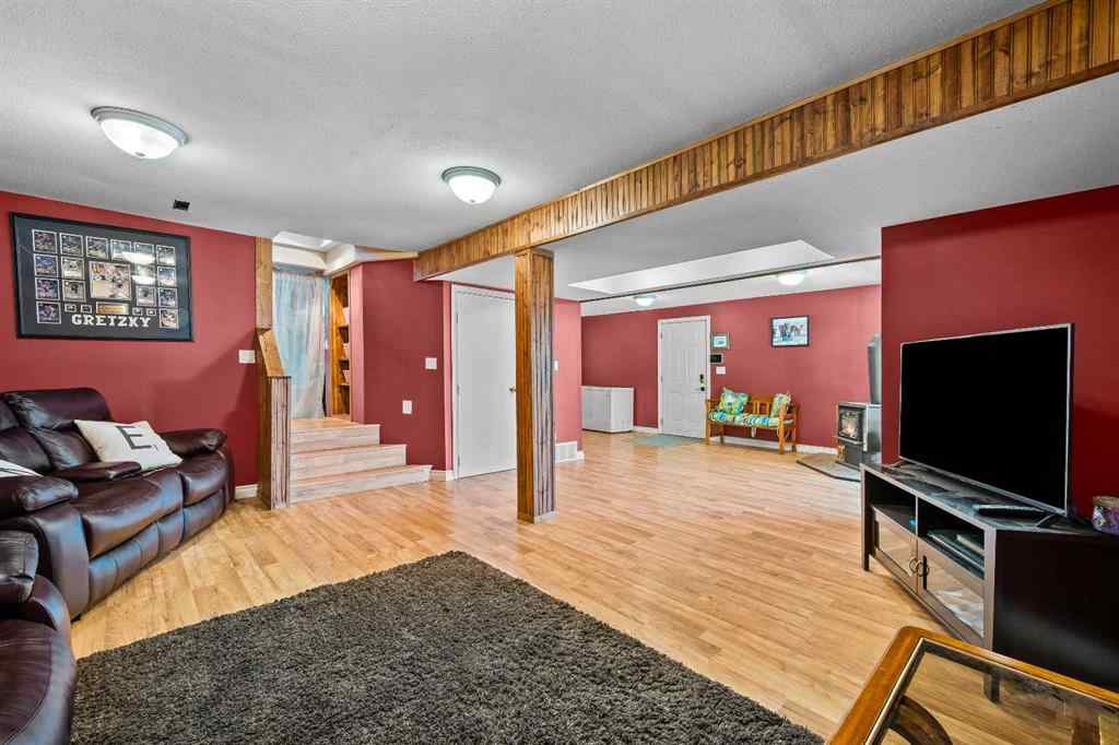 MLS® A2249614 - 720 Poplar Drive  in Laurier lake Rural St. Paul No. 19, County of, Residential
