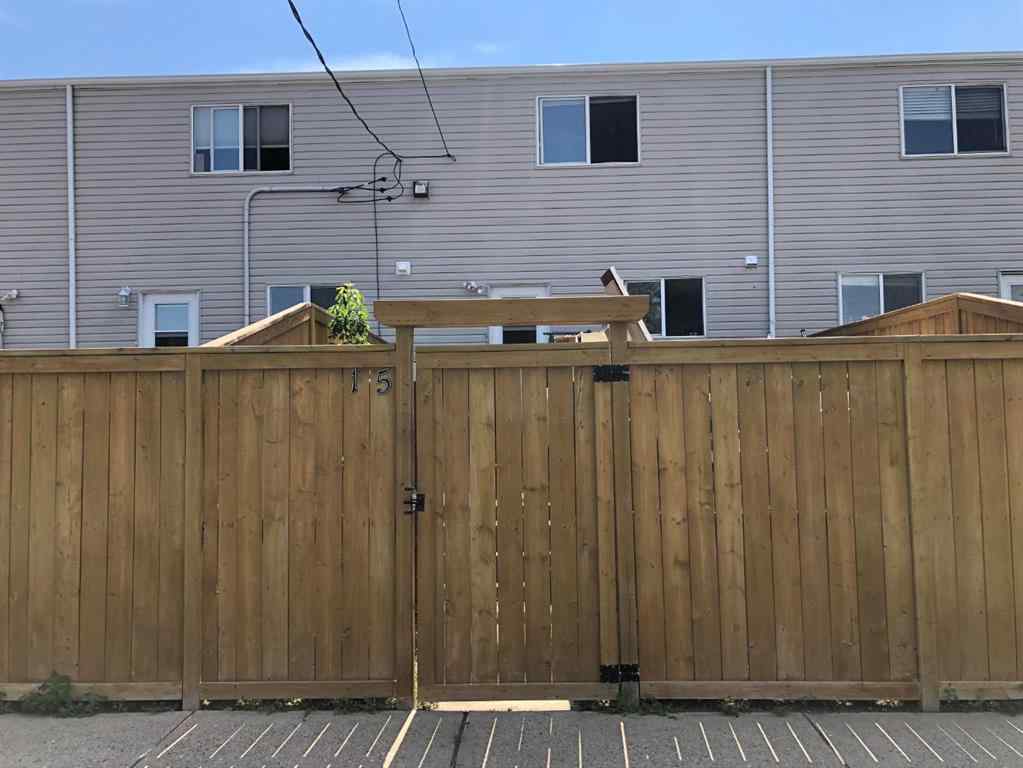 MLS® A2249615 - Unit #15 116 8 Avenue SW in Old Rodeo Grounds High River, Residential