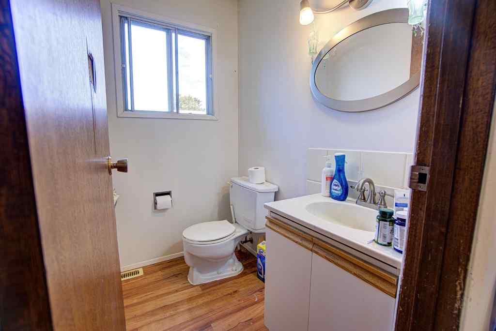 MLS® A2249616 - 5205 50 Street  in NONE Stavely, Residential