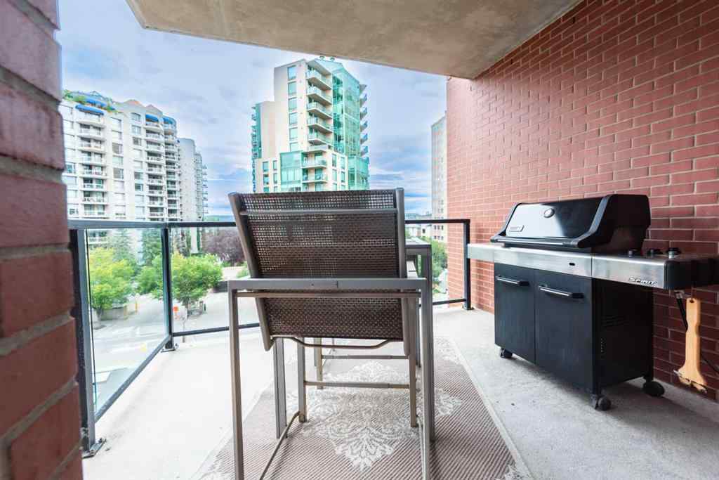 MLS® A2249617 - Unit #503 735 2 Avenue SW in Eau Claire Calgary, Residential