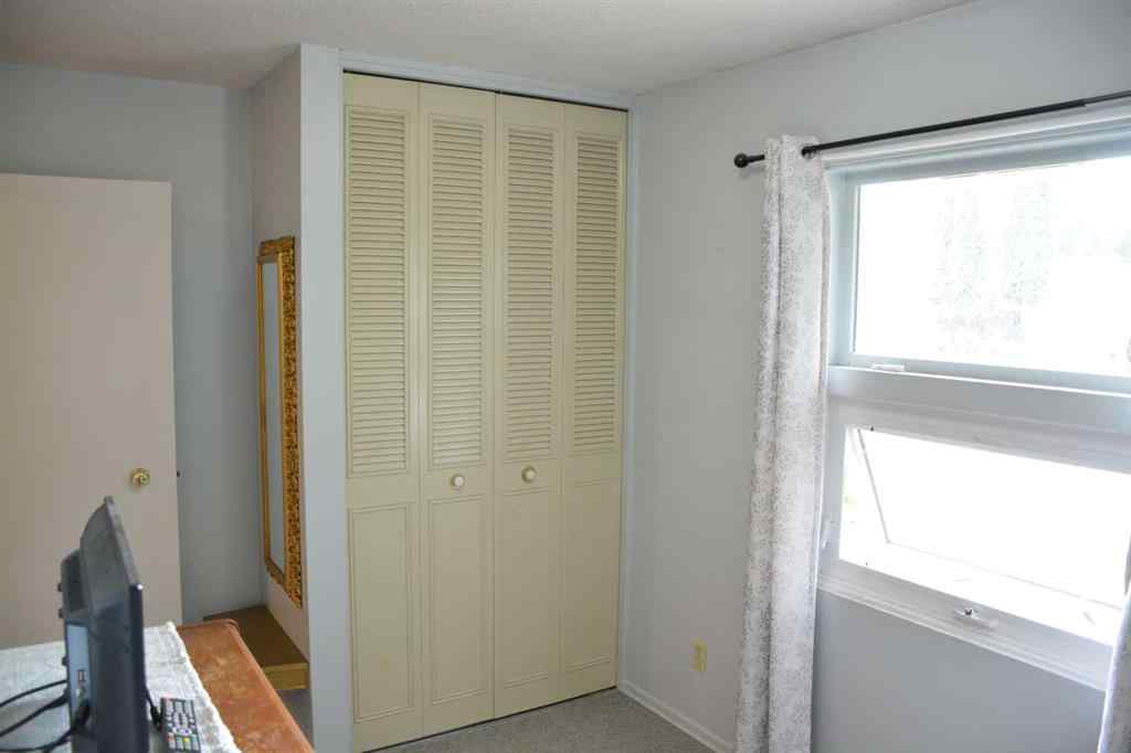 MLS® A2249622 - 9618 81 Avenue  in North End Peace River, Residential