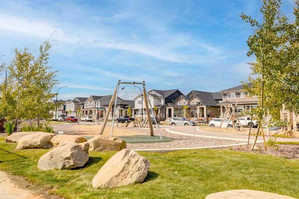 MLS® A2249629 - 812 Reynolds Manor SW in Coopers Crossing Airdrie, Residential