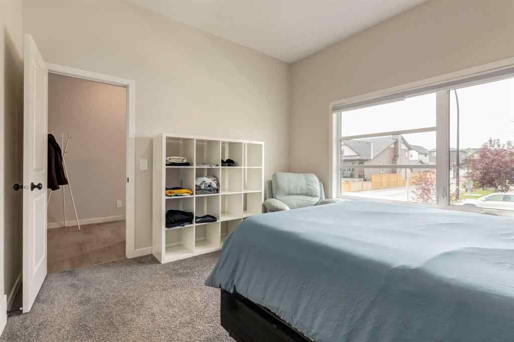 MLS® A2249629 - 812 Reynolds Manor SW in Coopers Crossing Airdrie, Residential