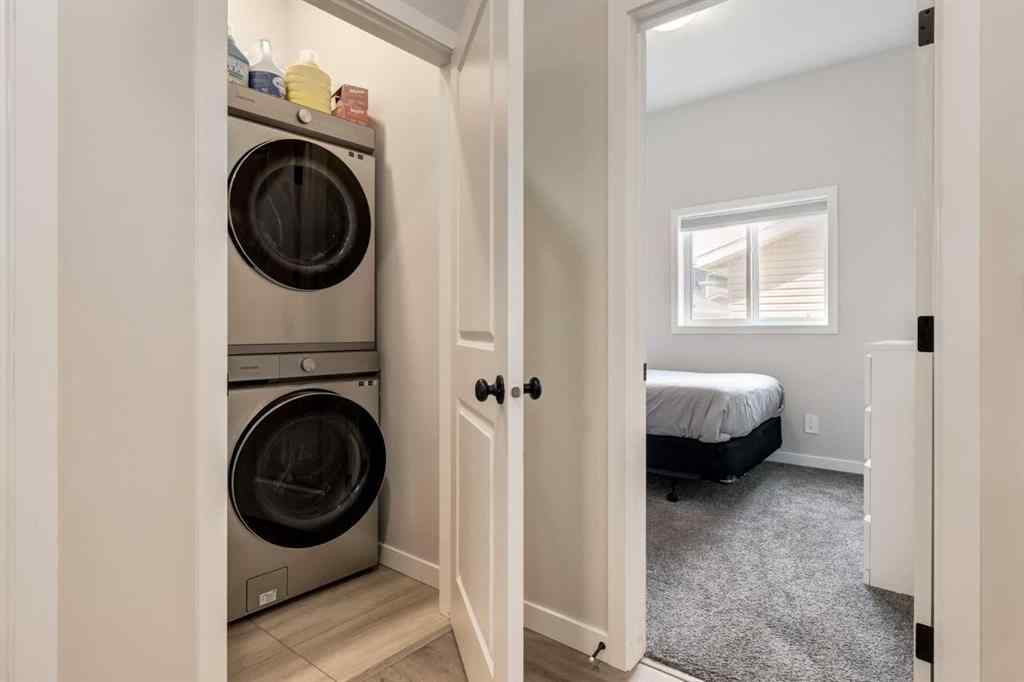MLS® A2249629 - 812 Reynolds Manor SW in Coopers Crossing Airdrie, Residential