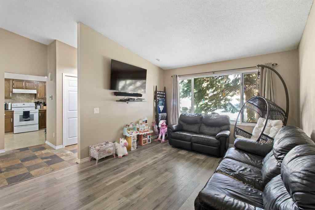 MLS® A2249633 - 79 Templegreen Drive NE in Temple Calgary, Residential