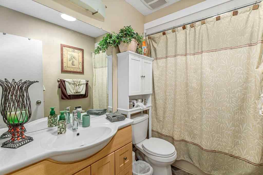 MLS® A2249645 - 803 Forlee Drive SE in Forest Heights Calgary, Residential