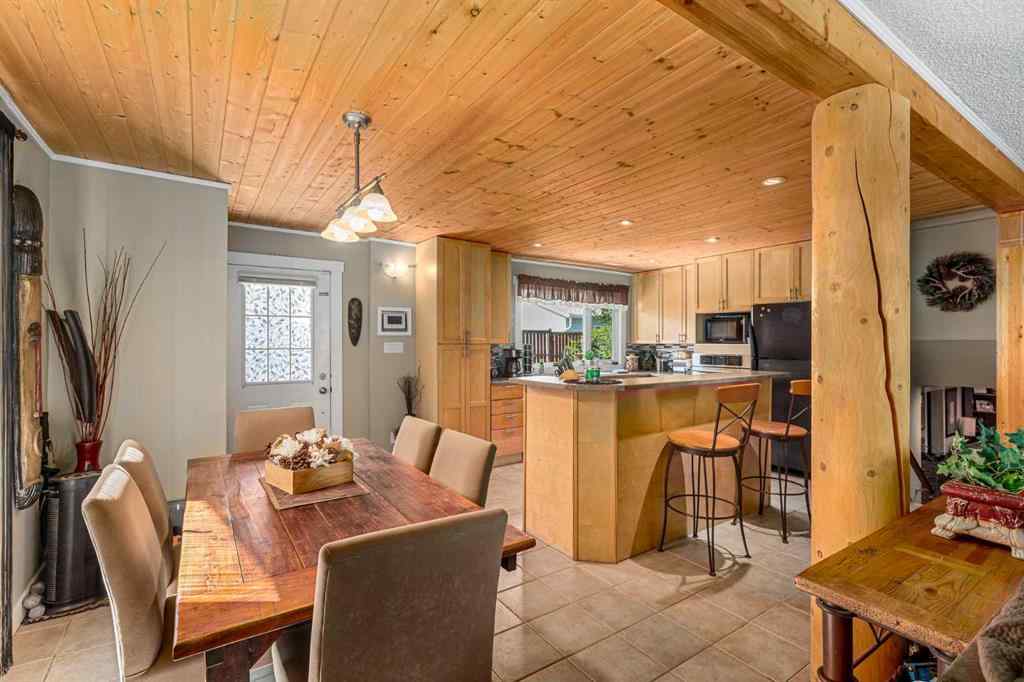 MLS® A2249645 - 803 Forlee Drive SE in Forest Heights Calgary, Residential
