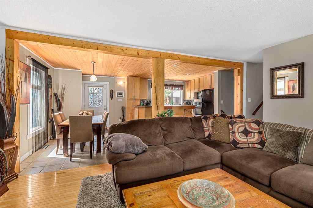 MLS® A2249645 - 803 Forlee Drive SE in Forest Heights Calgary, Residential
