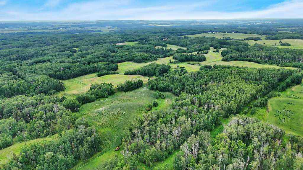 MLS® A2249647 -  SW 21-43-1 W5   in NONE Rural Ponoka County, Land